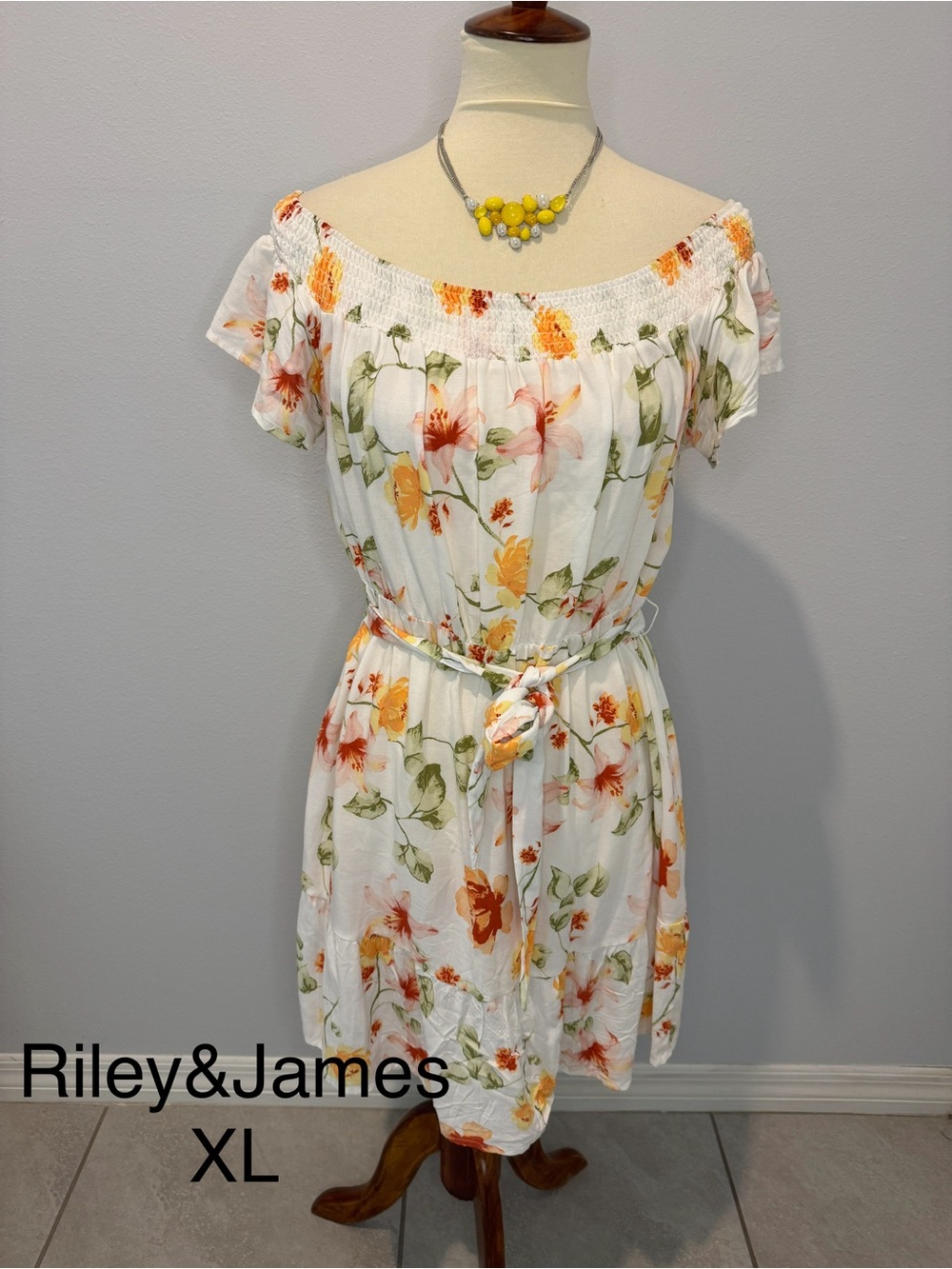 Riley & James White Floral Off-Shoulder Mini Dress - XL